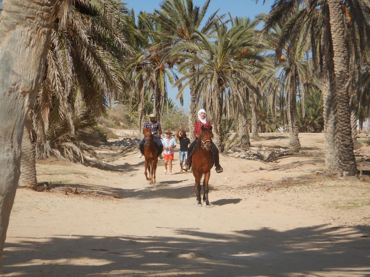 Menzel Churasco Djerba Aghīr Esterno foto