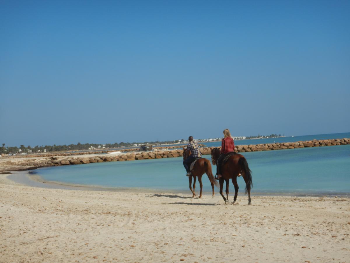Menzel Churasco Djerba Aghīr Esterno foto
