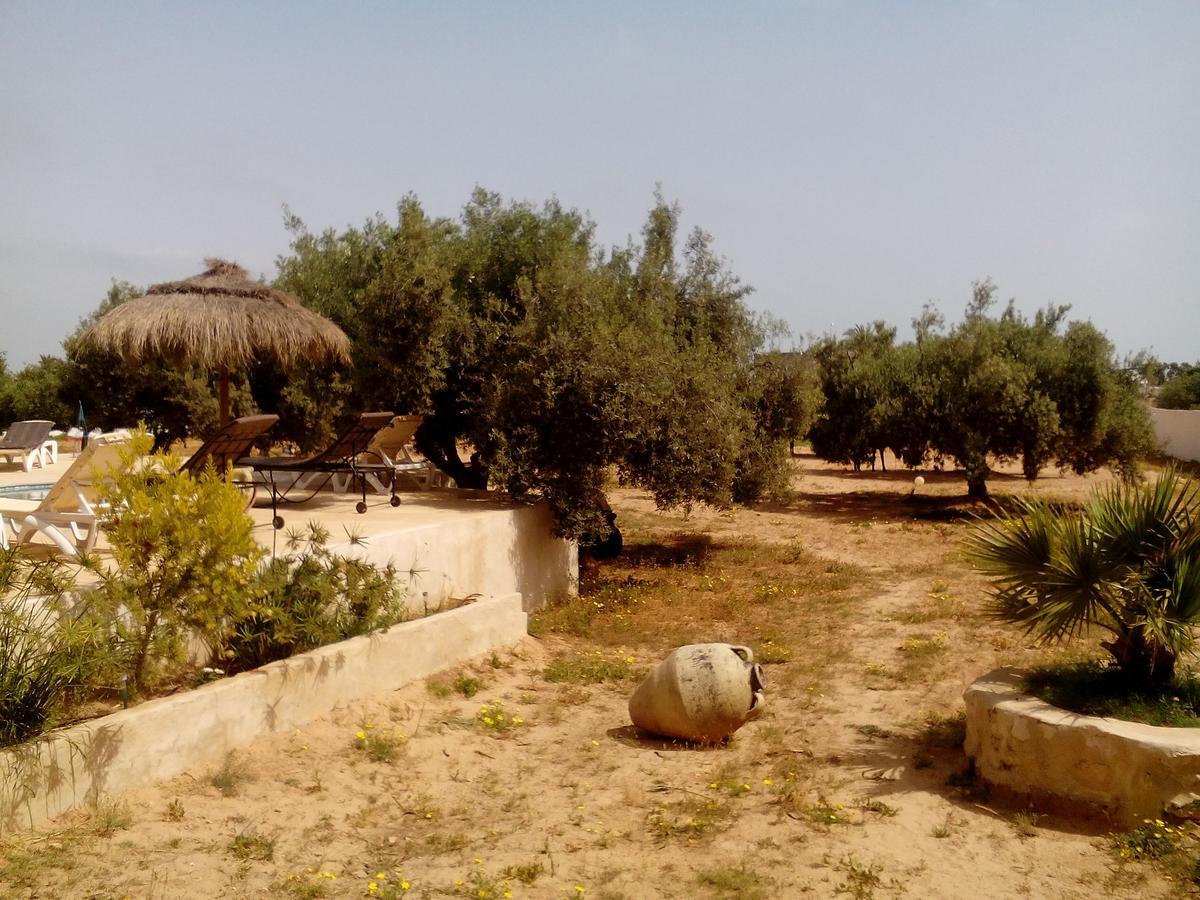 Menzel Churasco Djerba Aghīr Esterno foto